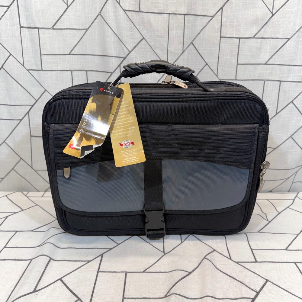 Foray Laptop Case 17" Black Grey Professional‎ Briefcase Business Bag NWT
